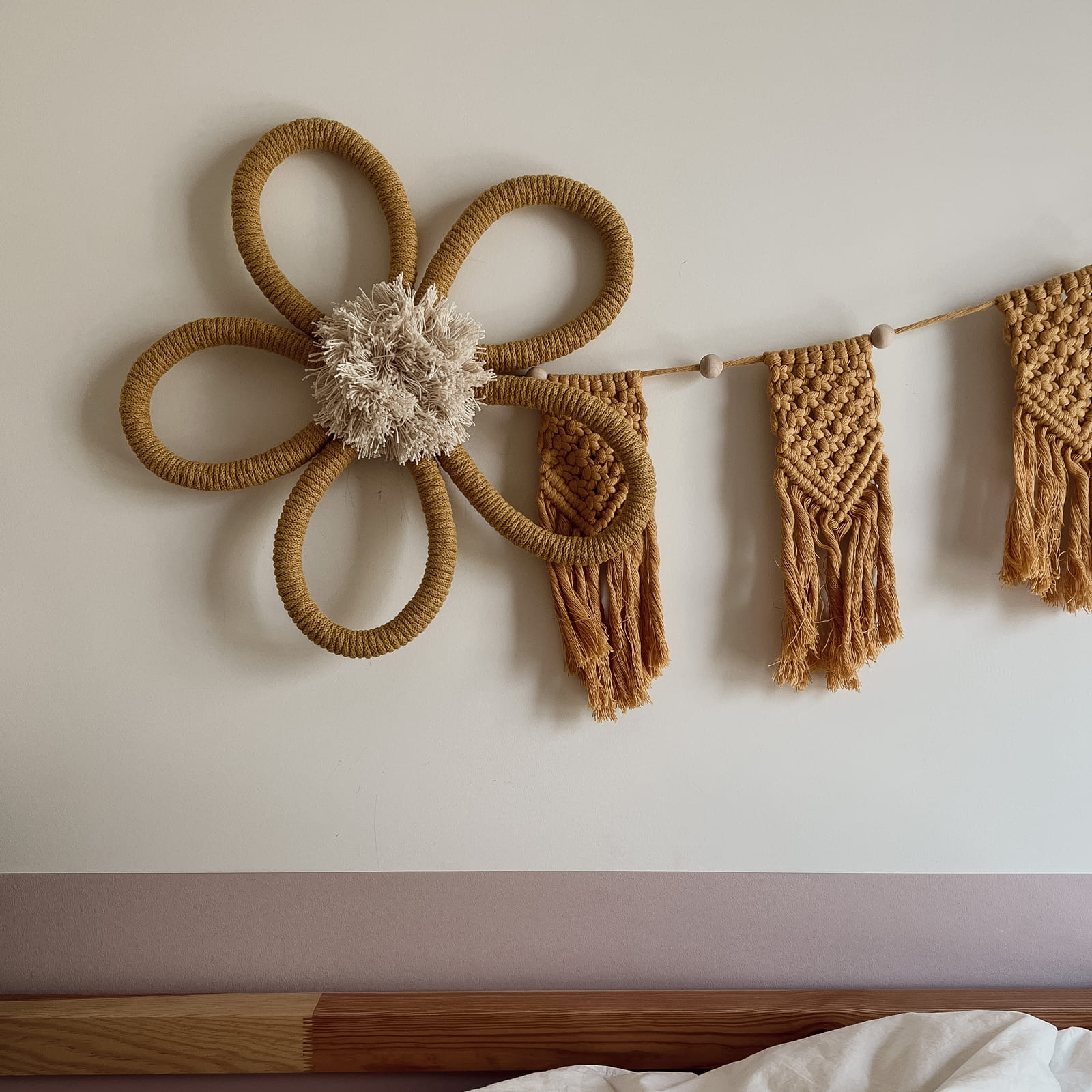 LIL'THINGS Wanddeko Blume Boho gelb