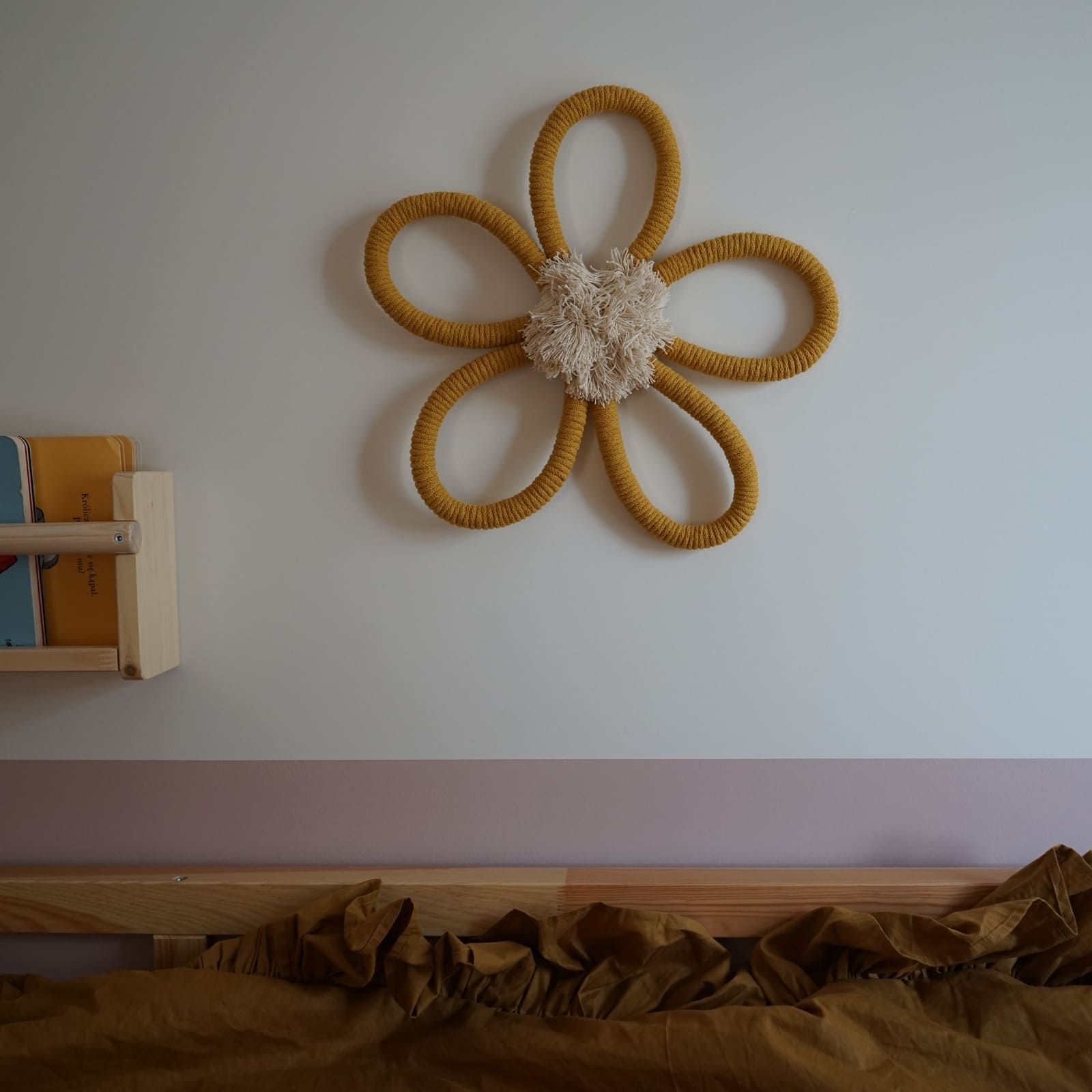 LIL'THINGS Wanddeko Blume Boho gelb