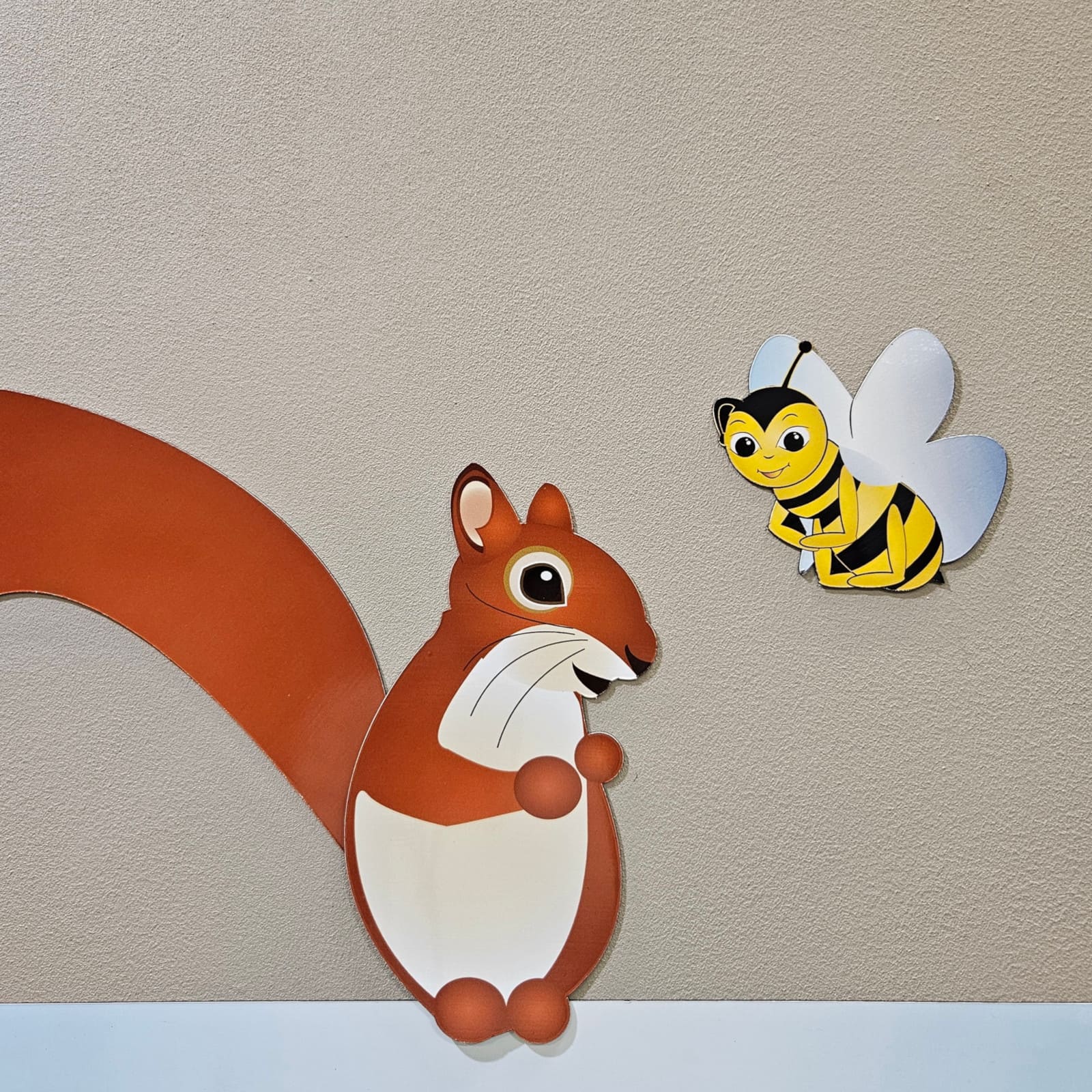 VALENTINES FOREST Magnetisches Eichhörnchen