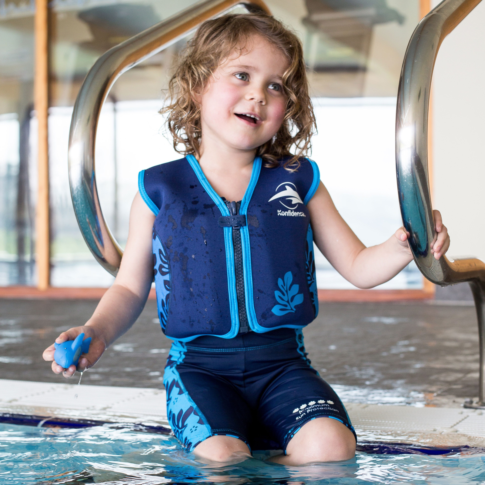 KJ14-B-03-2q KONFIDENCE Veste de natation pour l'enfant navy palmier, 18-36 mois
